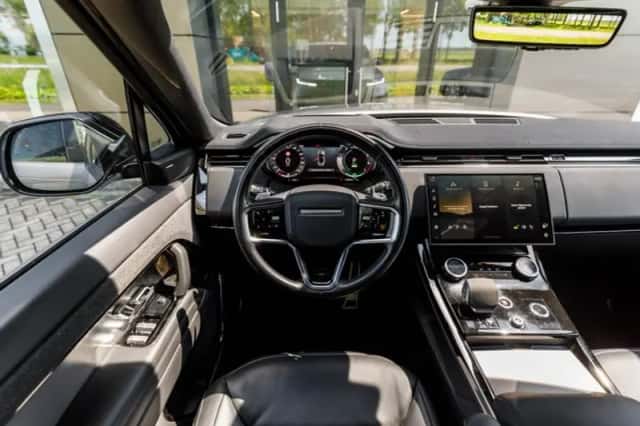 Land Rover Range Rover Sport (2023) thumbnail 11