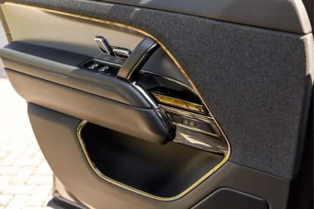 Land Rover Range Rover Sport (2023) thumbnail 38
