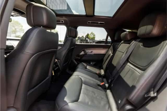 Land Rover Range Rover Sport (2023) thumbnail 5