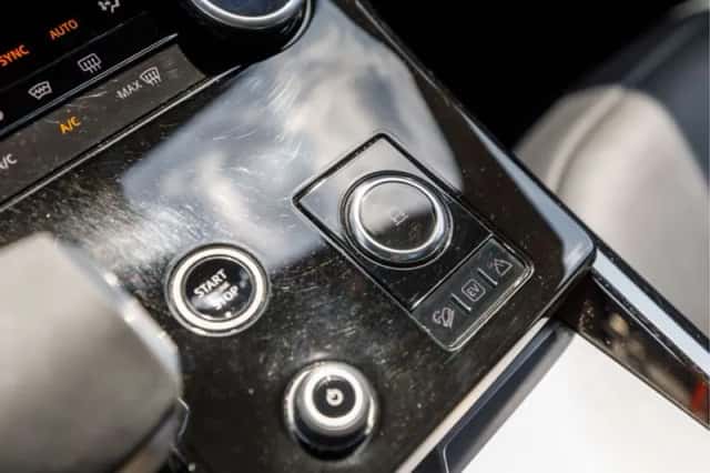 Land Rover Range Rover Sport (2023) thumbnail 44