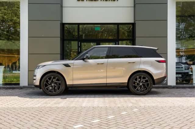 Land Rover Range Rover Sport (2023) thumbnail 8