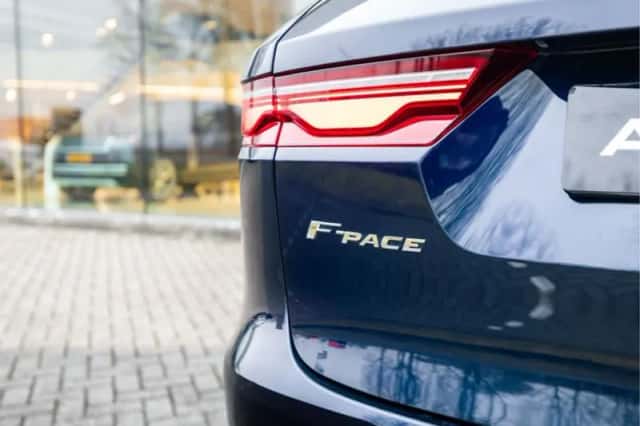 Jaguar F-Pace (2022) thumbnail 30