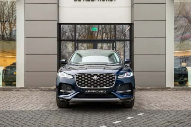 Jaguar F-Pace (2022) thumbnail 6