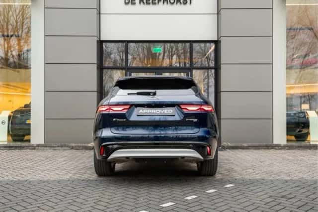 Jaguar F-Pace (2022) thumbnail 7