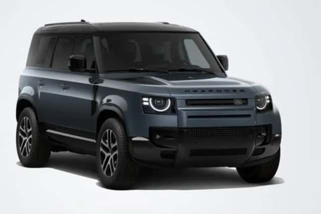 Land Rover Defender (2026) thumbnail 1