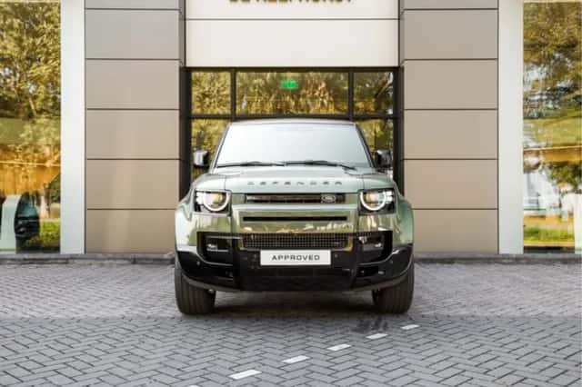 Land Rover Defender (2026) thumbnail 6
