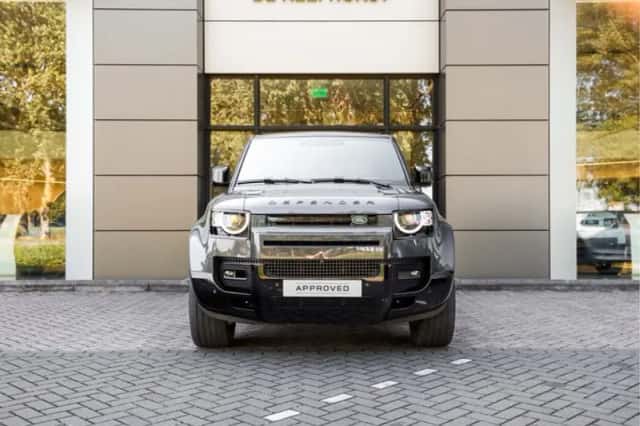 Land Rover Defender (2025) thumbnail 6