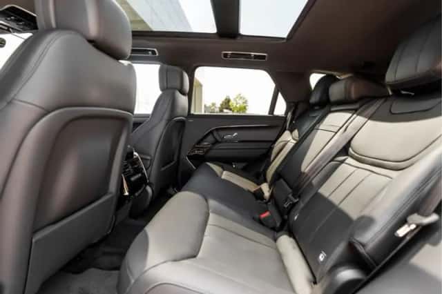 Land Rover Range Rover Sport (2026) thumbnail 5