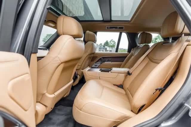 Land Rover Range Rover (2023) thumbnail 6