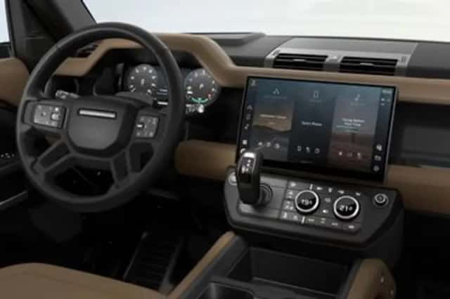 Land Rover Defender (2026) thumbnail 5