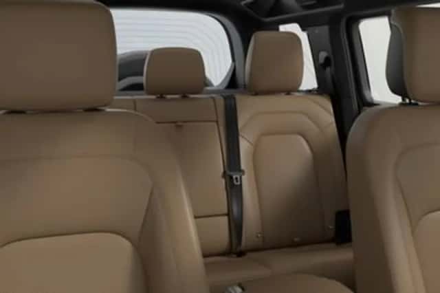 Land Rover Defender (2026) thumbnail 6
