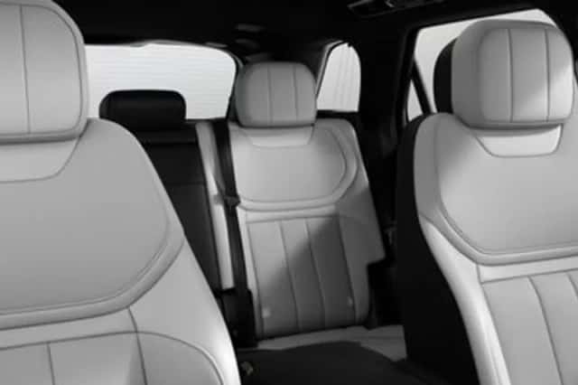 Land Rover Range Rover Sport (2026) thumbnail 6