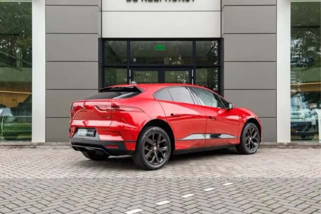Jaguar I-Pace (2021) thumbnail 2