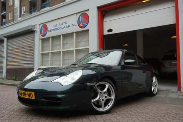 Porsche 911 (2002) thumbnail 1