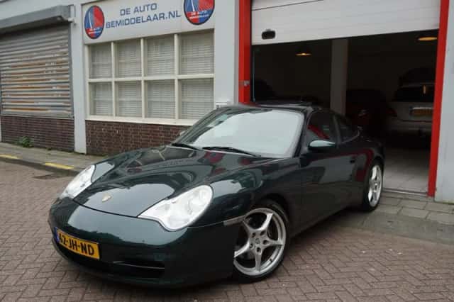 Porsche 911 (2002) thumbnail 2