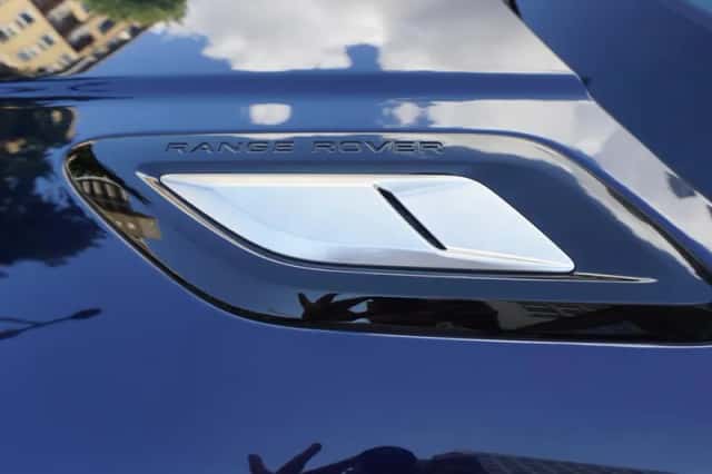 Land Rover Range Rover Sport (2019) thumbnail 3