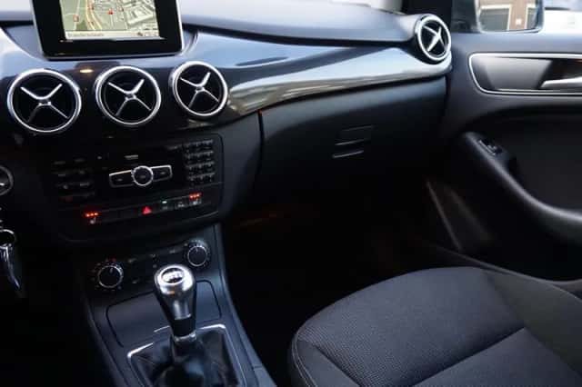 Mercedes-Benz B-Klasse (2013) thumbnail 5
