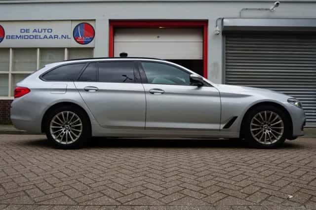 BMW 5-Serie (2019) thumbnail 4