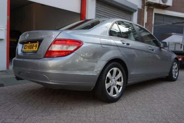 Mercedes-Benz C-Klasse (2008) thumbnail 4