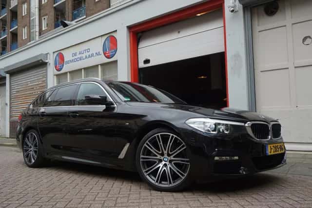 BMW 5-Serie (2017) thumbnail 3