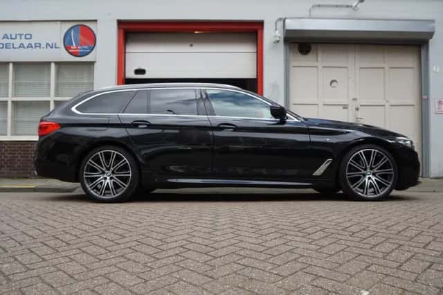 BMW 5-Serie (2017) thumbnail 4