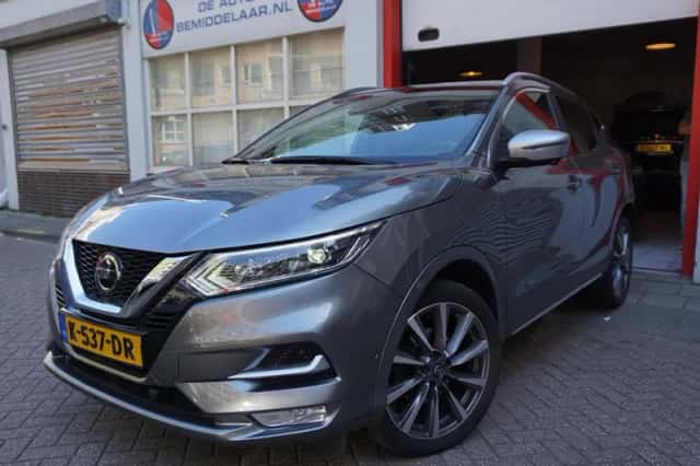 Nissan Qashqai (2020) thumbnail 1
