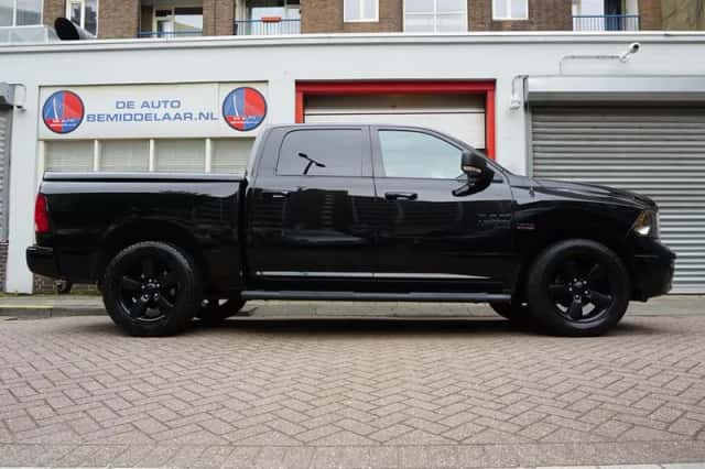 Dodge Ram (2021) thumbnail 2