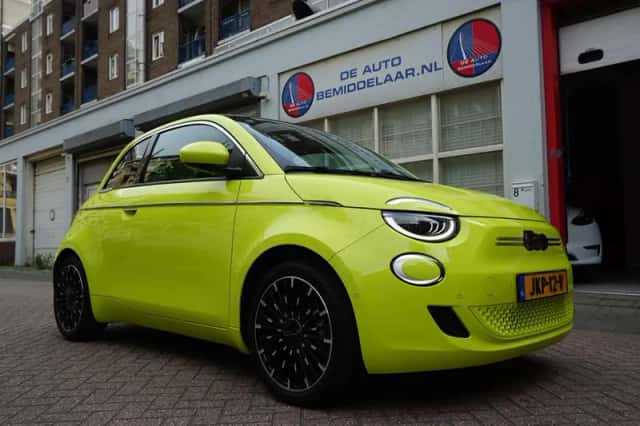 Fiat 500 (2025) thumbnail 1
