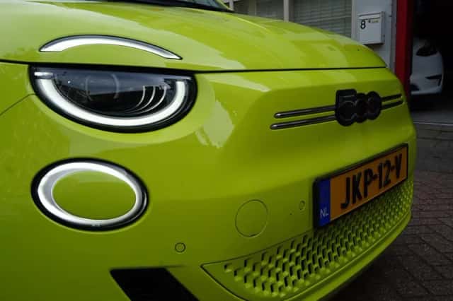 Fiat 500 (2025) thumbnail 3