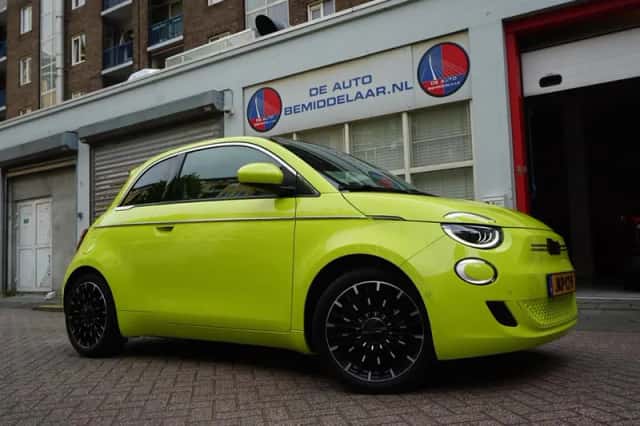 Fiat 500 (2025) thumbnail 4