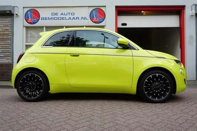 Fiat 500 (2025) thumbnail 5