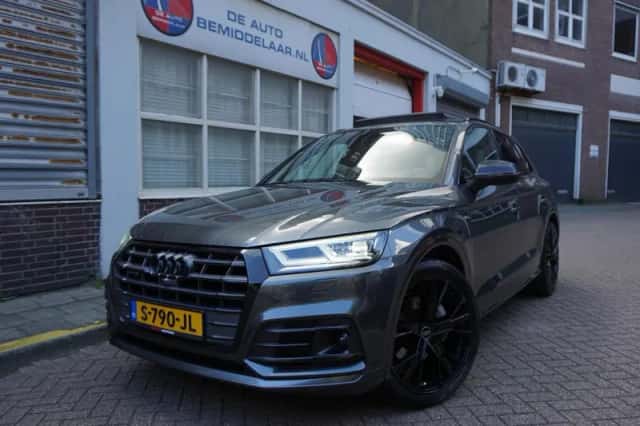 Audi Q5 (2017) thumbnail 1