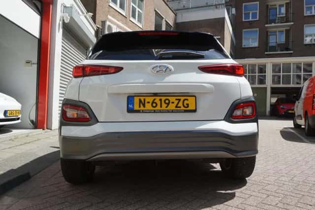 Hyundai Kona (2019) thumbnail 6