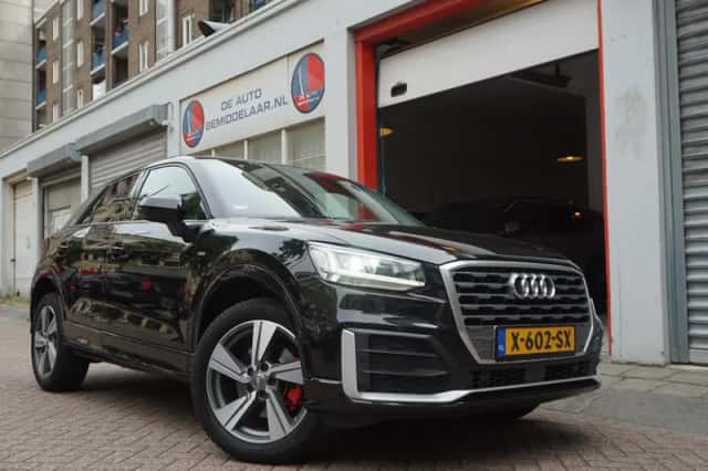 Audi Q2 (2017) thumbnail 1