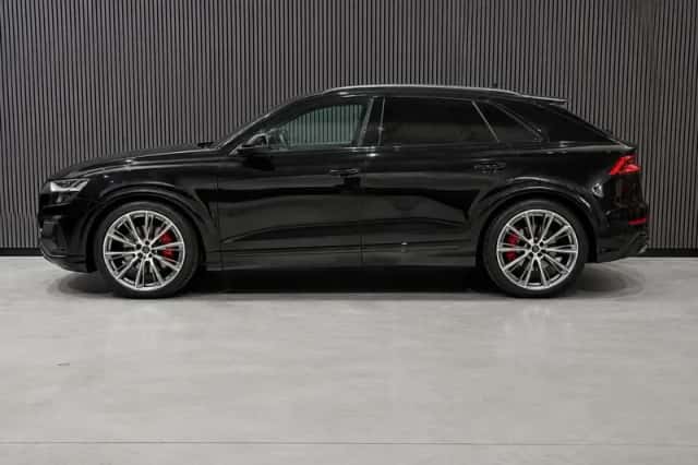 Audi SQ8 (2022) thumbnail 2