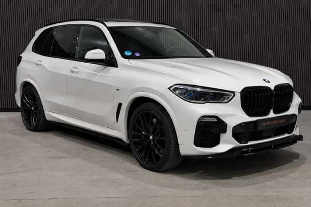 BMW X5 (2020) thumbnail 1