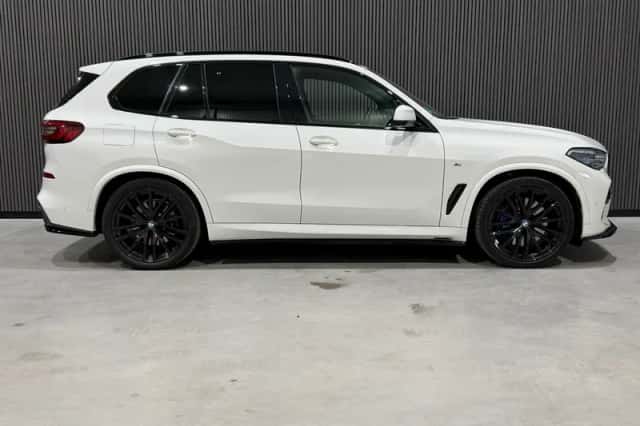 BMW X5 (2020) thumbnail 3