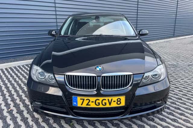 BMW 3-Serie (2008) thumbnail 2