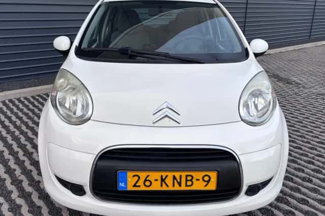 Citroën C1 (2010) thumbnail 2