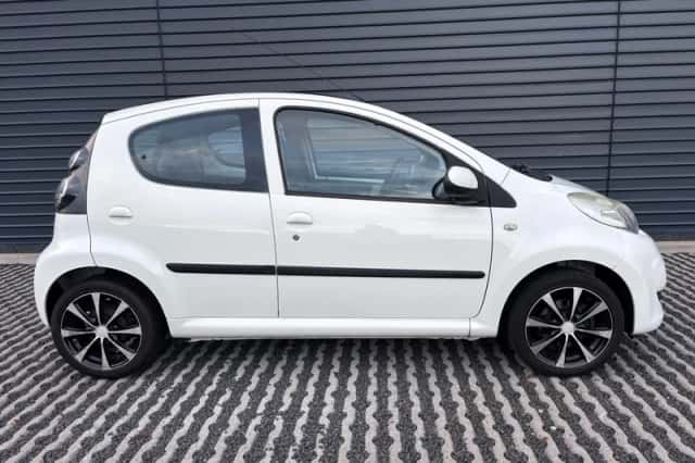 Citroën C1 (2010) thumbnail 4