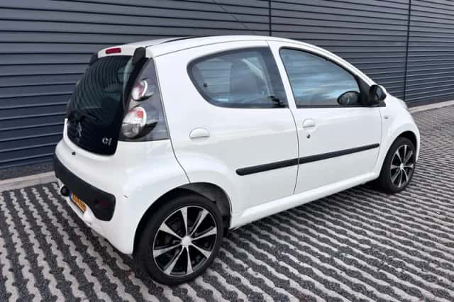 Citroën C1 (2010) thumbnail 6