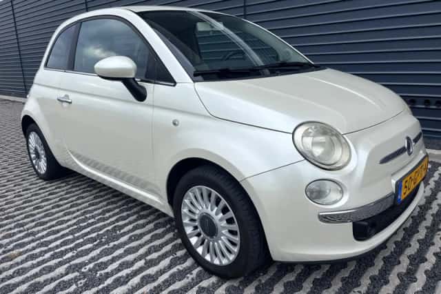 Fiat 500 (2008) thumbnail 3