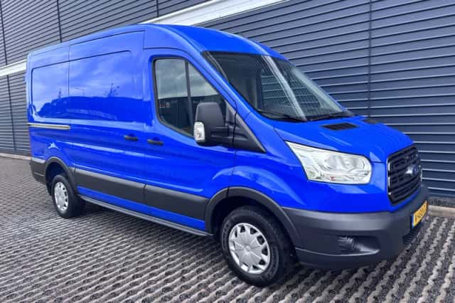 Ford Transit (2017) thumbnail 3