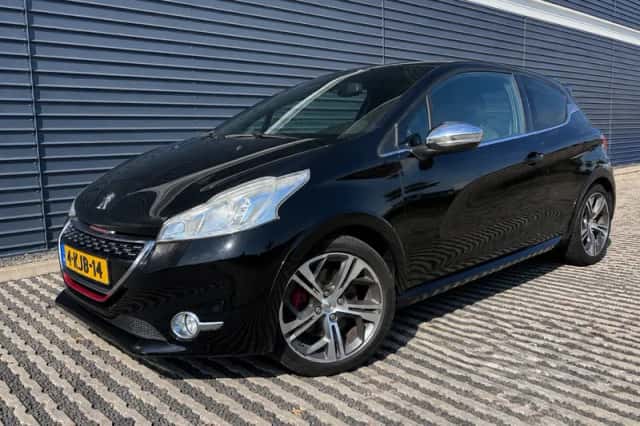 Peugeot 208 (2013) thumbnail 1