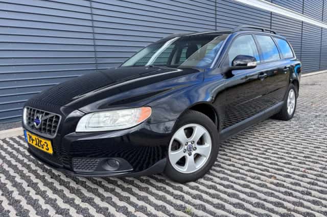 Volvo V70 (2009) thumbnail 1