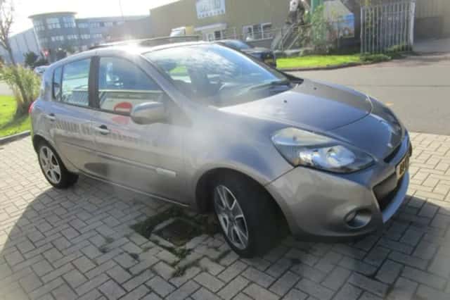 Renault Clio (2010) thumbnail 5