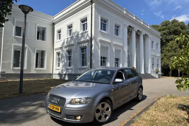 Audi A3 (2008) thumbnail 2