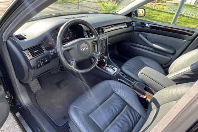 Audi A6 (2000) thumbnail 3