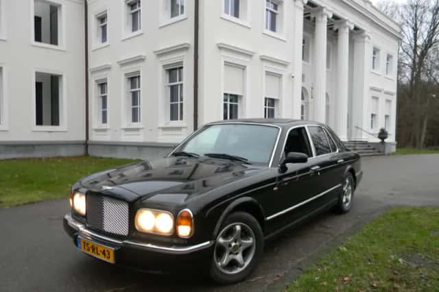 Bentley Arnage (1998) thumbnail 6
