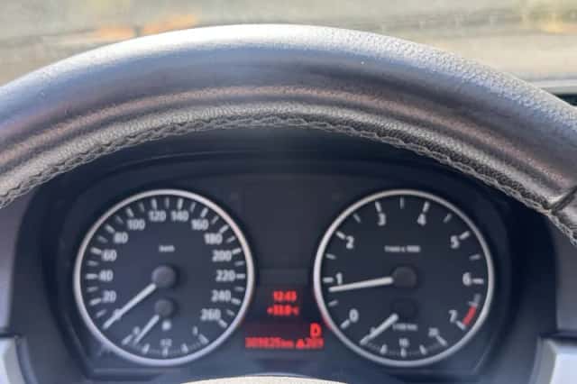 BMW 32O (2006) thumbnail 6